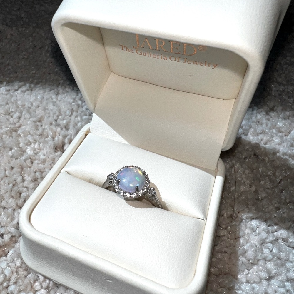 Jared Opal Ring ~ Size 7